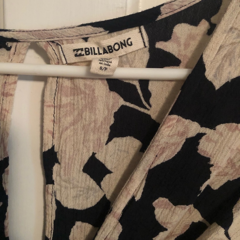 Billabong mini long sleeve v neck dress - Picture 3 of 5